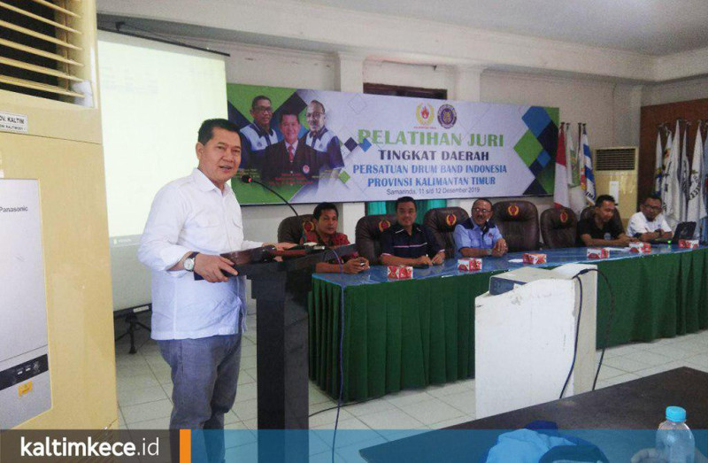 Pelatihan Juri Tingkat Daerah PDBI Kaltim dibuka Ketua KONI Kaltim Zuhdi Yahya. (giarti ibnu lestari/kaltimkece.id)