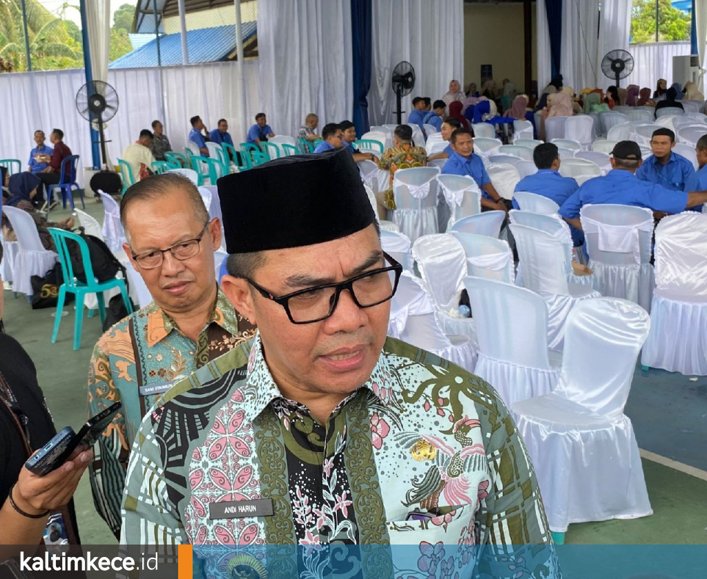 Wali Kota Samarinda, Andi Harun, ditemui sehari selang konferensi pers LSI Denny JA. FOTO: LA HAMSAH-KALTIMKECE.ID.