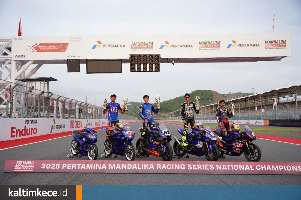 Empat pembalap Yamaha sukses mengamankan titel nasional di lima kelas utama pada Kejurnas Mandalika Racing Series 2025. FOTO; ISTIMEWA.