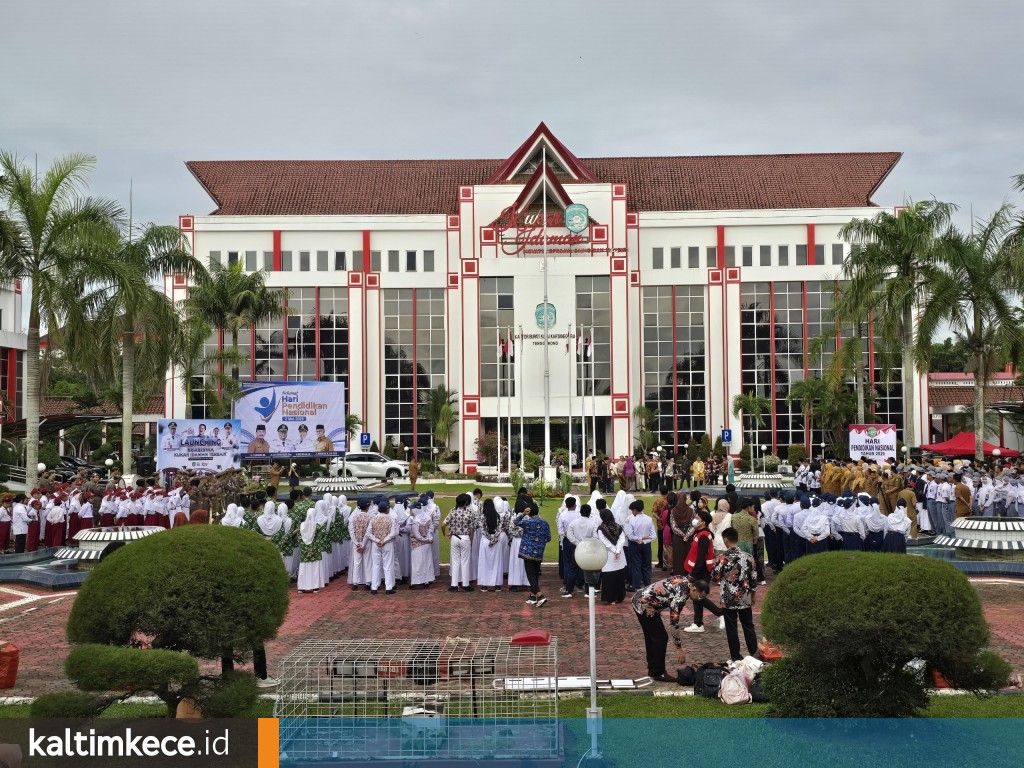 Aktivitas di Kantor Bupati Kutai Kartanegara. FOTO: ALDI BUDIARIS-KALTIMKECE.ID